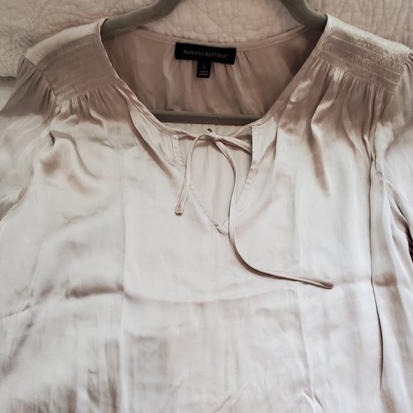 Beautiful Top - Picture 2 of 5